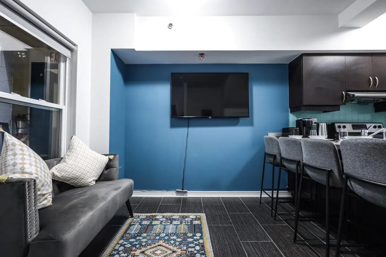 Downtown Townhomes Toronto Apartment