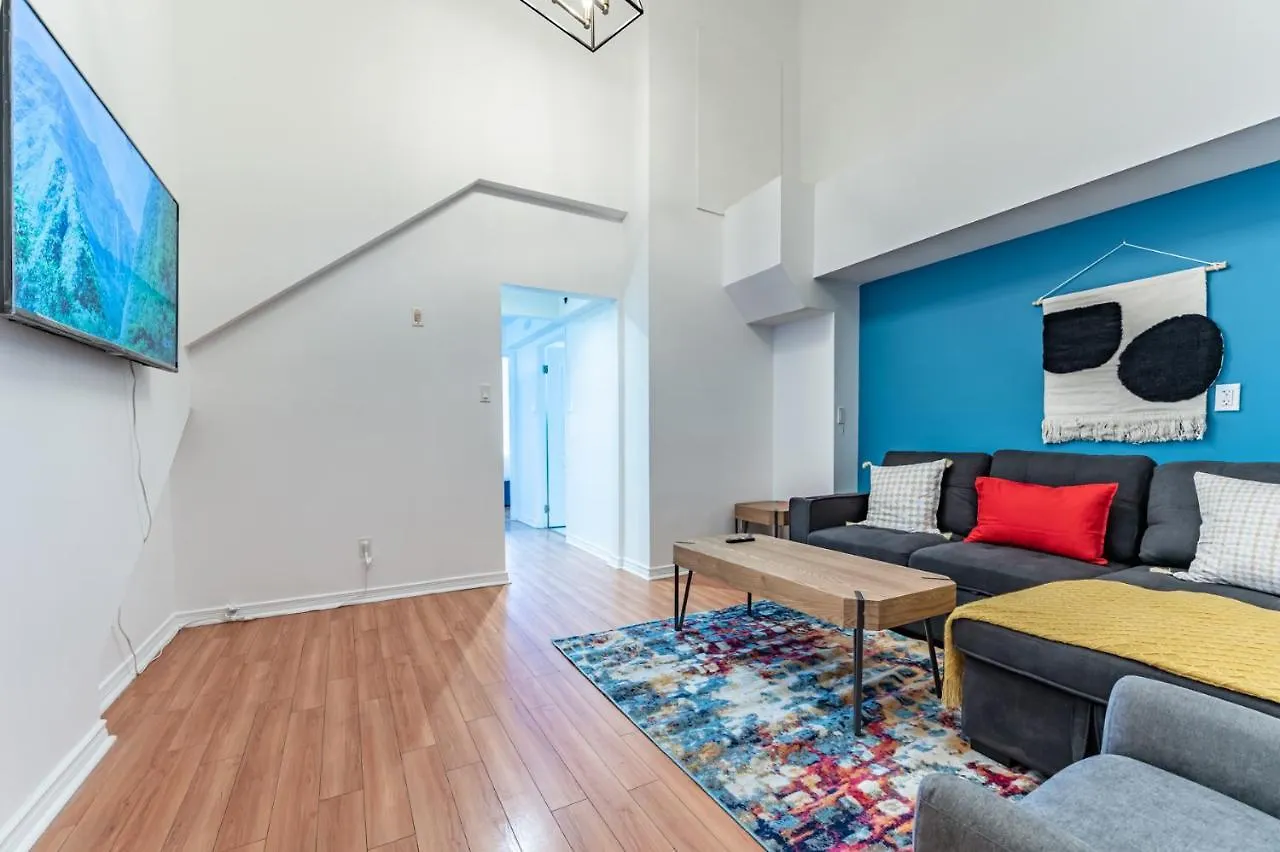 Downtown Townhomes Toronto Apartment