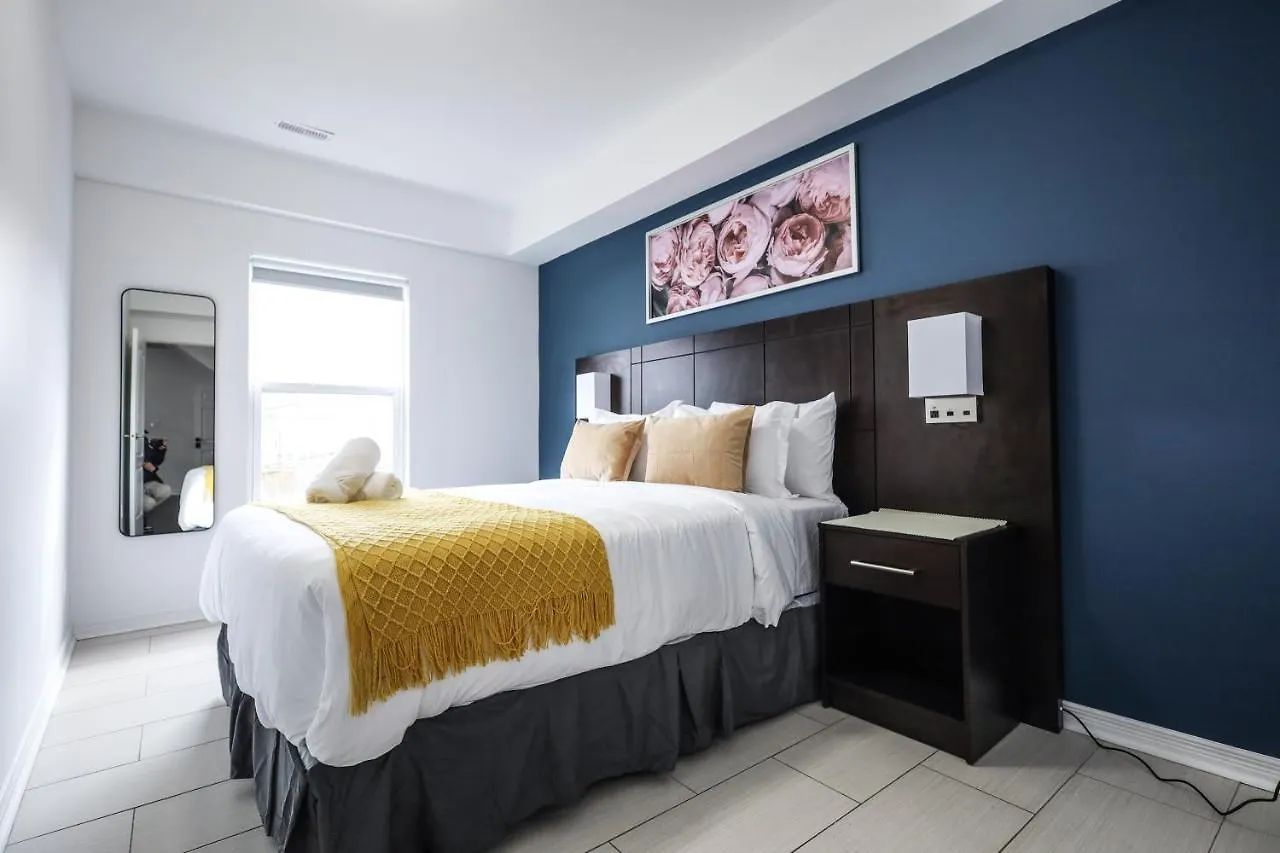 Downtown Townhomes Toronto Apartment
